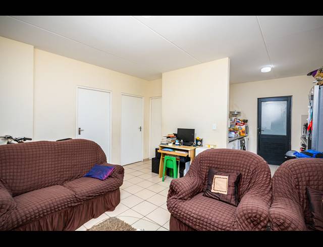 2 BEDROOM APARTMENT FOR SALE IN PARKLANDS